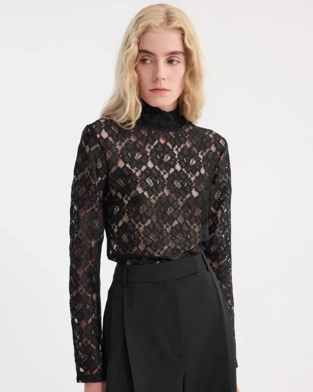 Lace Rebel Romance: When Delicate Meets Defiant